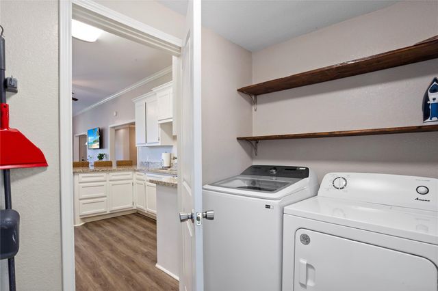 427 W 1st Street, Freeport, TX 77541