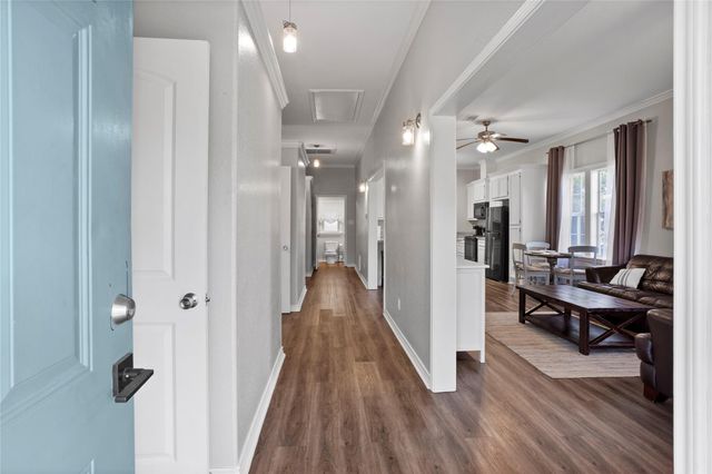 427 W 1st Street, Freeport, TX 77541