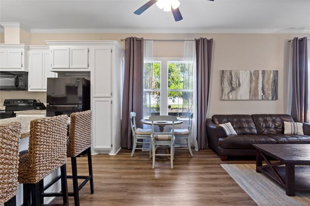 427 W 1st Street, Freeport, TX 77541