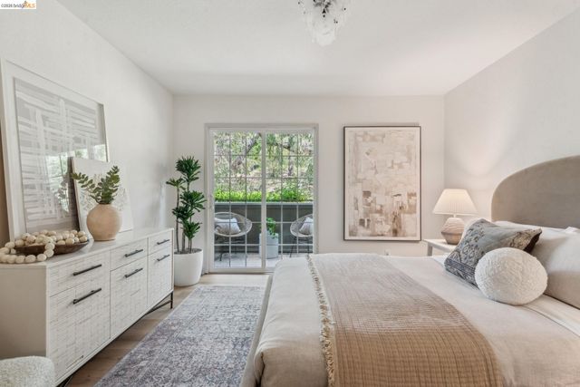 635 Canyon Oaks Dr B, Oakland, CA 94605