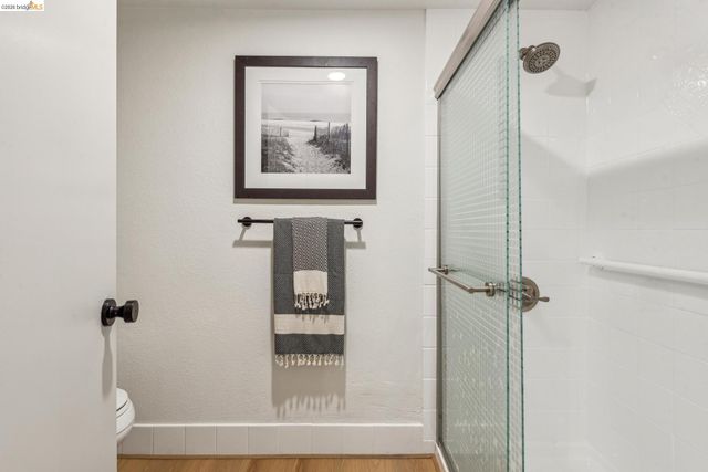 635 Canyon Oaks Dr B, Oakland, CA 94605