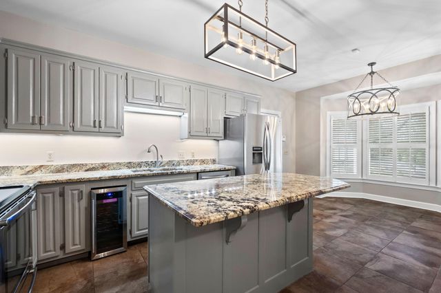 2003 Clearfield Lane, Chattanooga, TN 37405