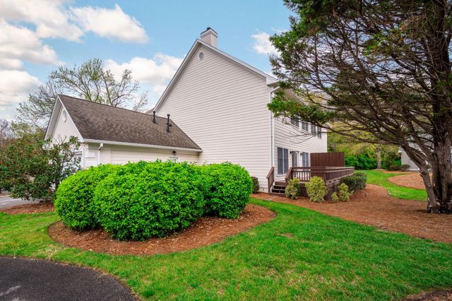 2003 Clearfield Lane, Chattanooga, TN 37405