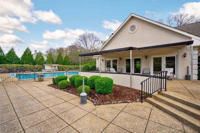 2003 Clearfield Lane, Chattanooga, TN 37405