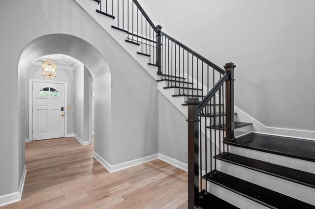 2003 Clearfield Lane, Chattanooga, TN 37405
