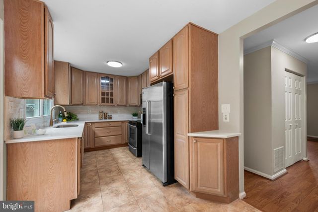 7663 SHERLOCK CT, Pasadena, MD 21122