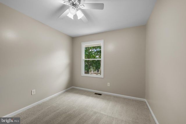 7663 SHERLOCK CT, Pasadena, MD 21122