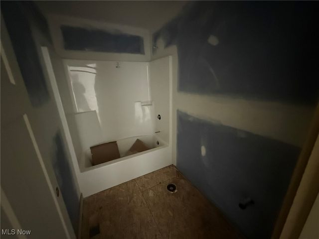 334 Monroe Street, Dover, OH 44622