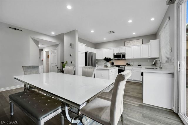 6940 Willow Warbler Street, North Las Vegas, NV 89084