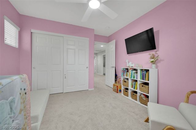 6940 Willow Warbler Street, North Las Vegas, NV 89084