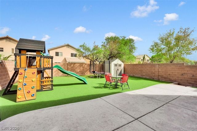 6940 Willow Warbler Street, North Las Vegas, NV 89084