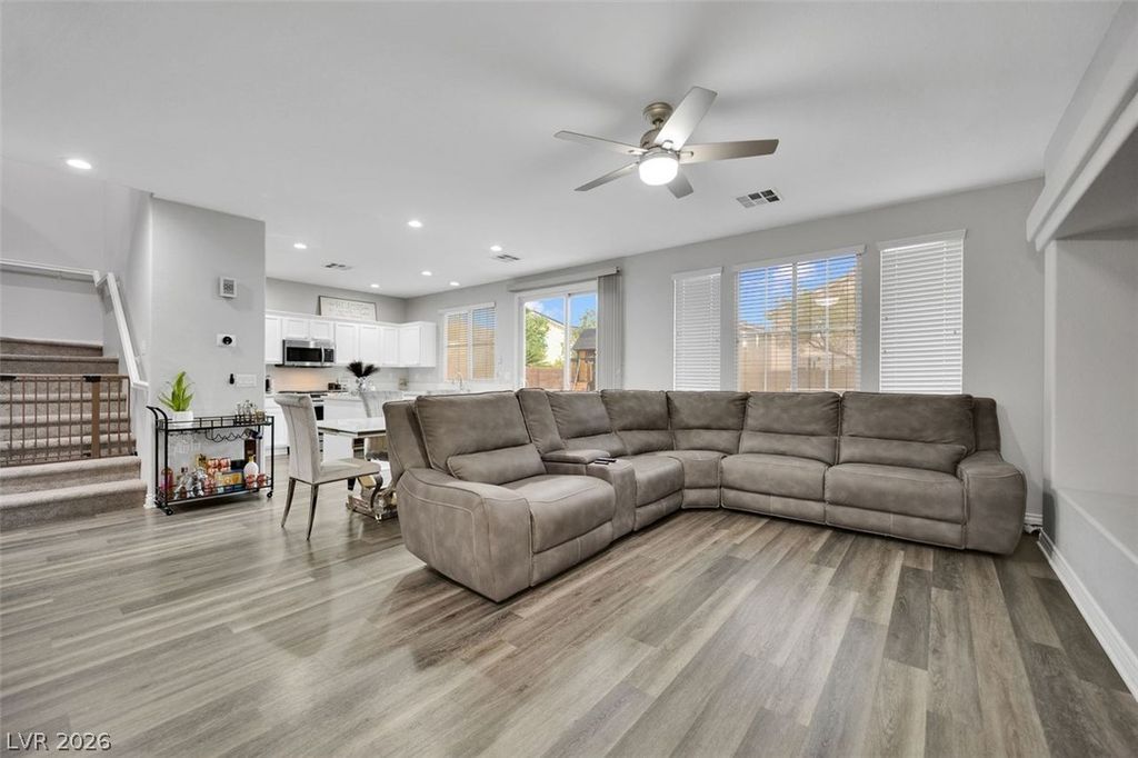 6940 Willow Warbler Street, North Las Vegas, NV 89084 — photo 4