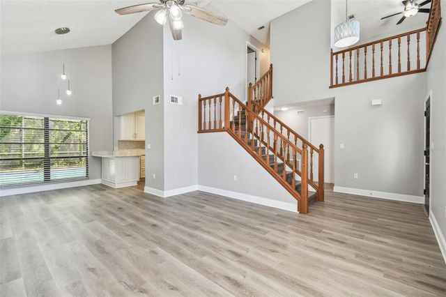 389 WATERFORD CIRCLE W, Tarpon Springs, FL 34688