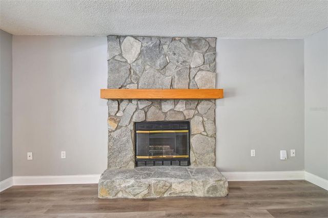 389 WATERFORD CIRCLE W, Tarpon Springs, FL 34688