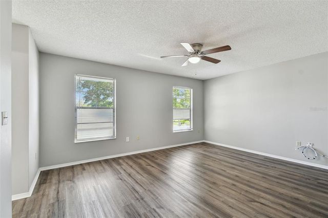 389 WATERFORD CIRCLE W, Tarpon Springs, FL 34688
