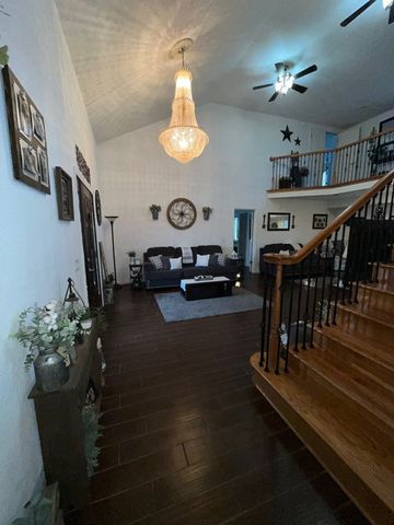 3100 Old McKenzie Hwy, Henry, TN 38231