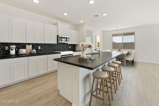 5029 W STRAY HORSE Lane, Laveen, AZ 85339