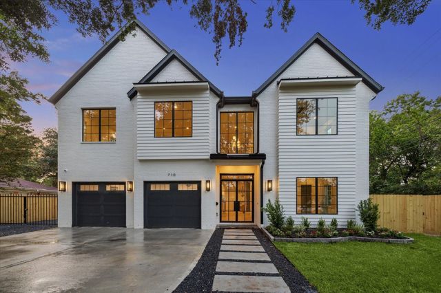 710 Sue Barnett Drive, Houston, TX 77018