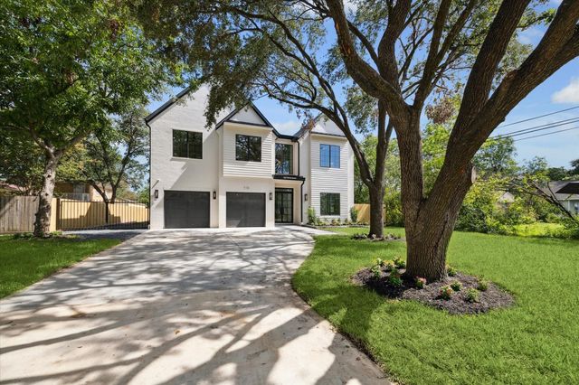 710 Sue Barnett Drive, Houston, TX 77018