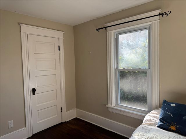 9 Bartlett Street, Poughkeepsie, NY 12601