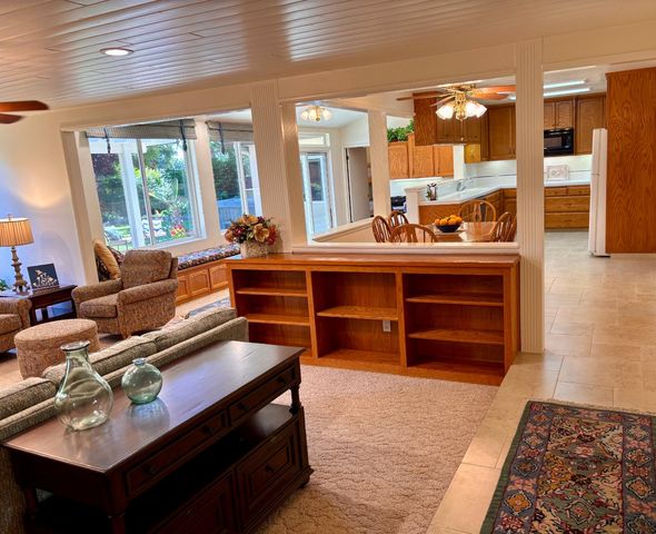 1775 W Tenaya Way, Fresno, CA 93711