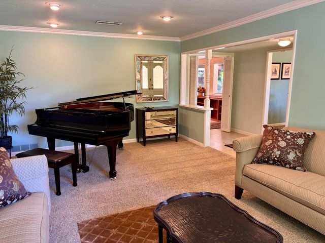 1775 W Tenaya Way, Fresno, CA 93711