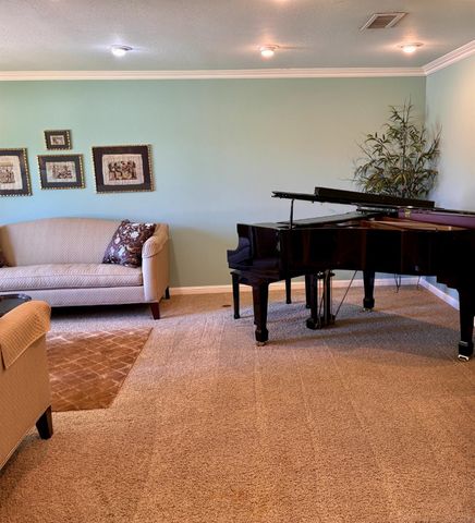 1775 W Tenaya Way, Fresno, CA 93711