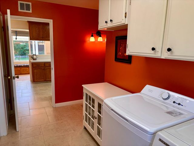 1775 W Tenaya Way, Fresno, CA 93711