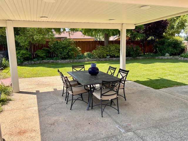 1775 W Tenaya Way, Fresno, CA 93711
