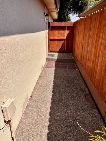 1775 W Tenaya Way, Fresno, CA 93711