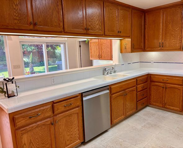 1775 W Tenaya Way, Fresno, CA 93711