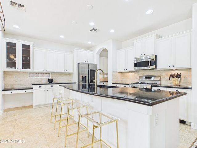 20369 E Silver Creek Lane, Queen Creek, AZ 85142