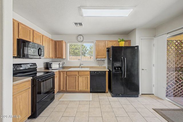 3422 W GLASS Lane, Phoenix, AZ 85041