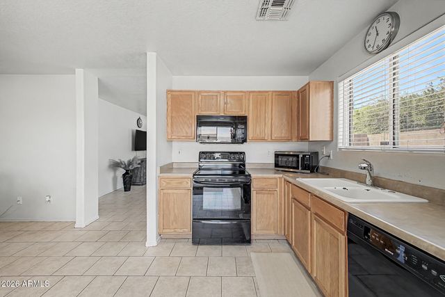 3422 W GLASS Lane, Phoenix, AZ 85041