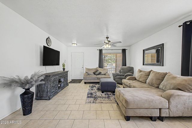 3422 W GLASS Lane, Phoenix, AZ 85041