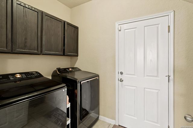 2962 Sawmill Ln, New Braunfels, TX 78130