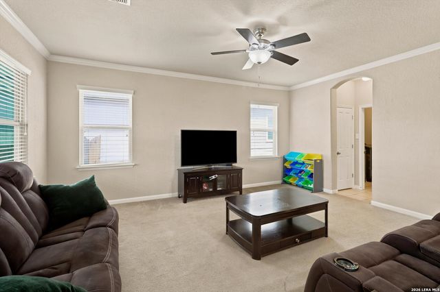 2962 Sawmill Ln, New Braunfels, TX 78130
