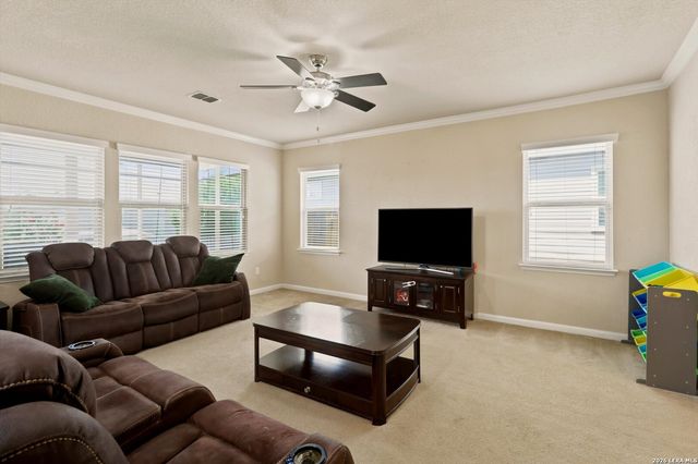 2962 Sawmill Ln, New Braunfels, TX 78130