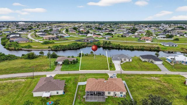 2616 NW 4th Place, Cape Coral, FL 33993