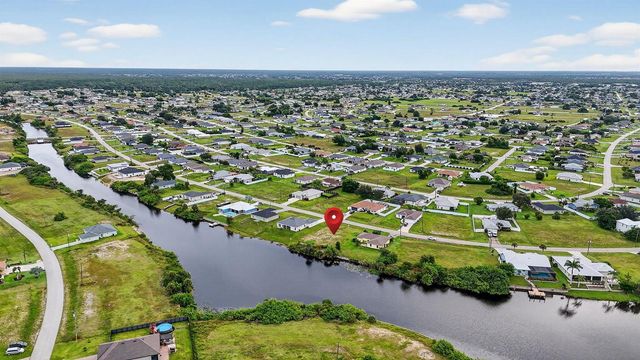 2616 NW 4th Place, Cape Coral, FL 33993