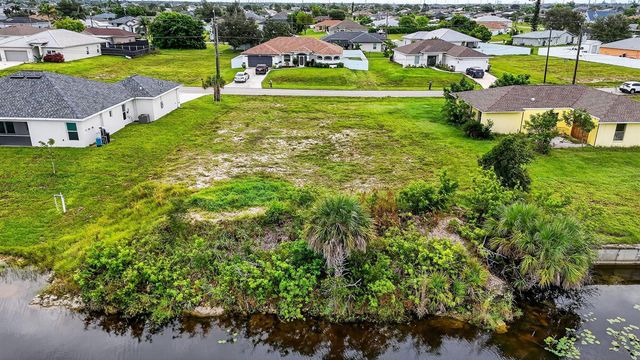 2616 NW 4th Place, Cape Coral, FL 33993