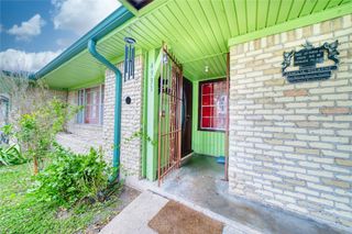 4931 Mercedes Lane, Houston, TX 77022