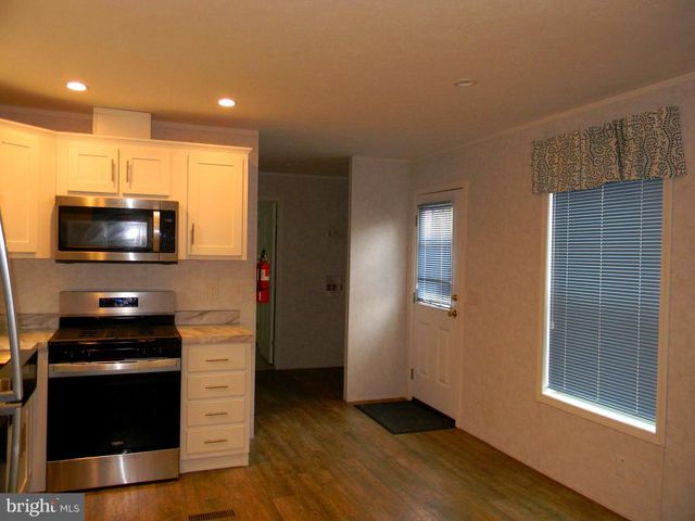 83 HOLLY CT, Tabernacle, NJ 08088