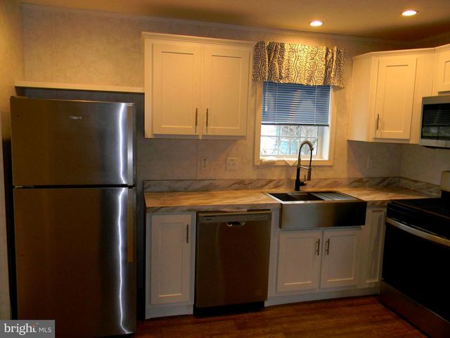 83 HOLLY CT, Tabernacle, NJ 08088