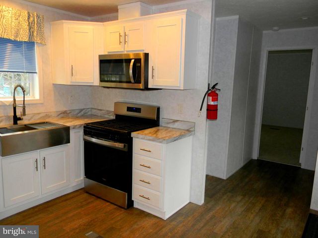 83 HOLLY CT, Tabernacle, NJ 08088