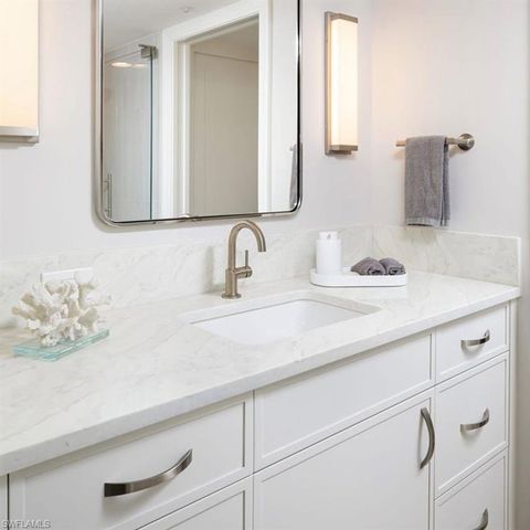 6849 Grenadier BLVD 905, Naples, FL 34108