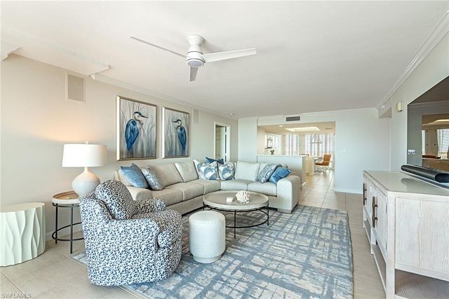 6849 Grenadier BLVD 905, Naples, FL 34108