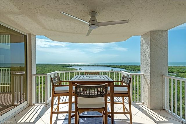 6849 Grenadier BLVD 905, Naples, FL 34108