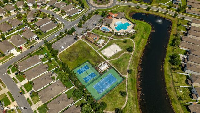 8316 CAPE FOX Drive, Jacksonville, FL 32222