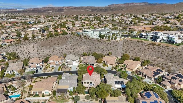 15 Oro Valley Drive, Henderson, NV 89052